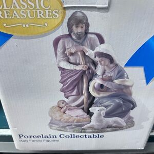 Classic Treasures Porcelain Holy Family Figurine